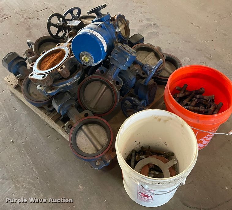 image for item JD9205 Water valves