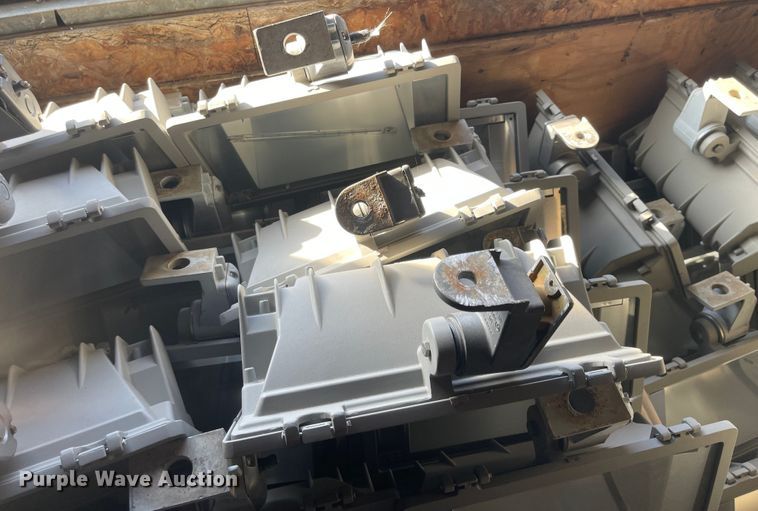 image for item JD9207 Approximately 75 halogen stadium lights