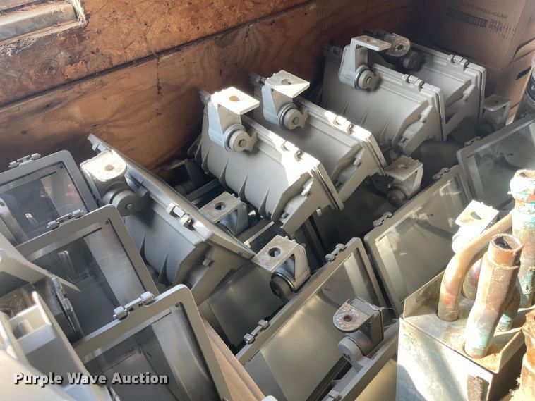 image for item JD9207 Approximately 75 halogen stadium lights