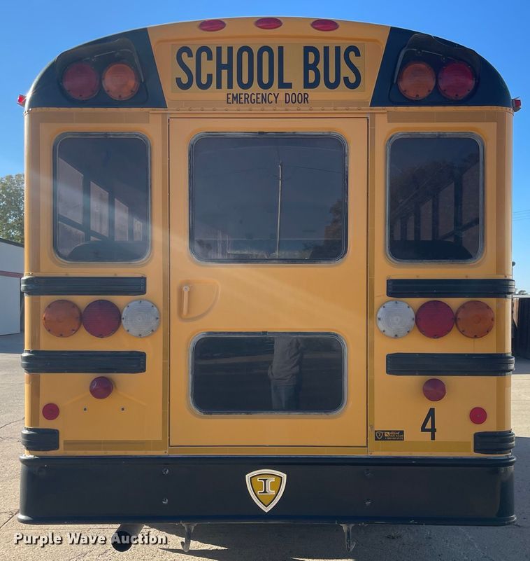 image for item JD9208 2007 IC BE200  school bus