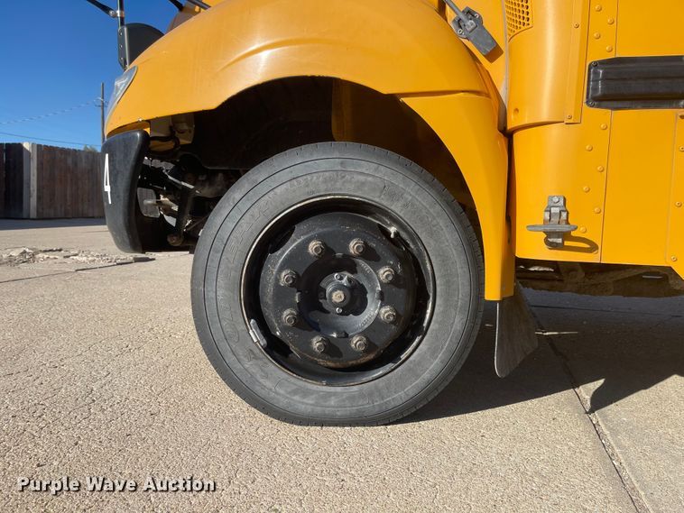 image for item JD9208 2007 IC BE200  school bus