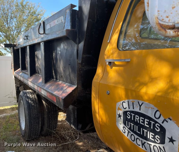 image for item JD9268 1988 Chevrolet C50  dump truck