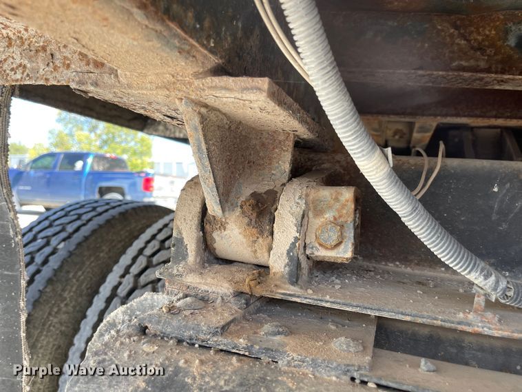 image for item JD9268 1988 Chevrolet C50  dump truck