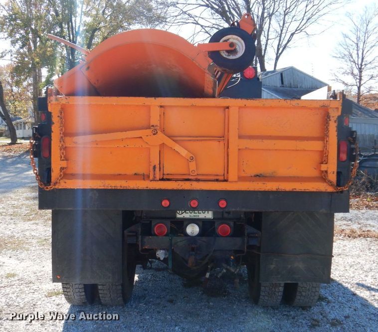 image for item JL9845 1988 International S1954  dump truck