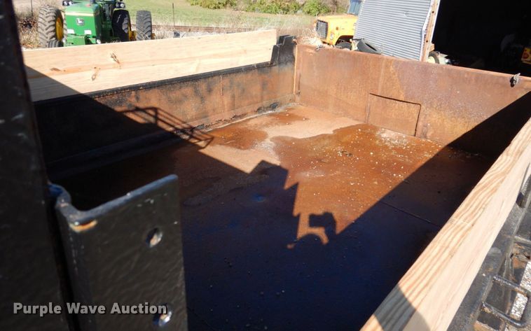 image for item JL9845 1988 International S1954  dump truck