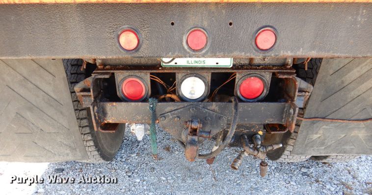 image for item JL9845 1988 International S1954  dump truck