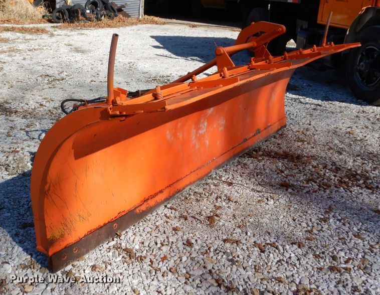 image for item JL9845 1988 International S1954  dump truck