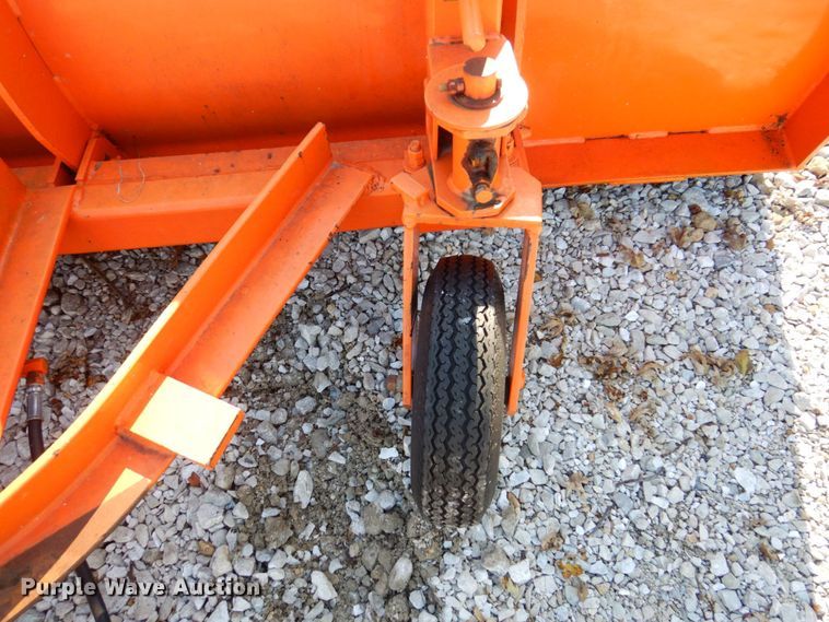 image for item JL9845 1988 International S1954  dump truck