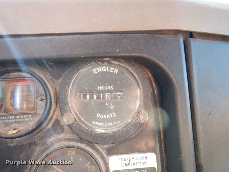 image for item JL9845 1988 International S1954  dump truck