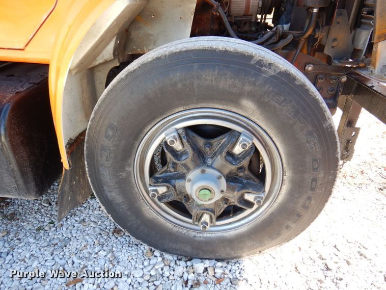 image for item JL9845 1988 International S1954  dump truck