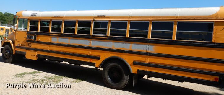image for item JO9035 2006 Thomas FS65  school bus