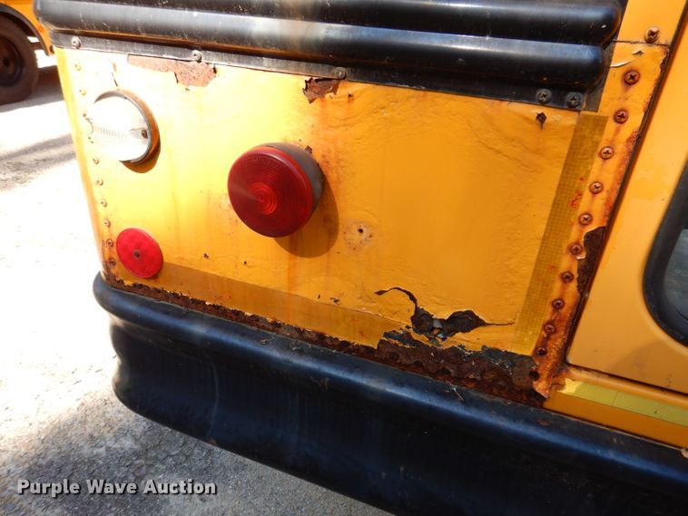 image for item JO9035 2006 Thomas FS65  school bus