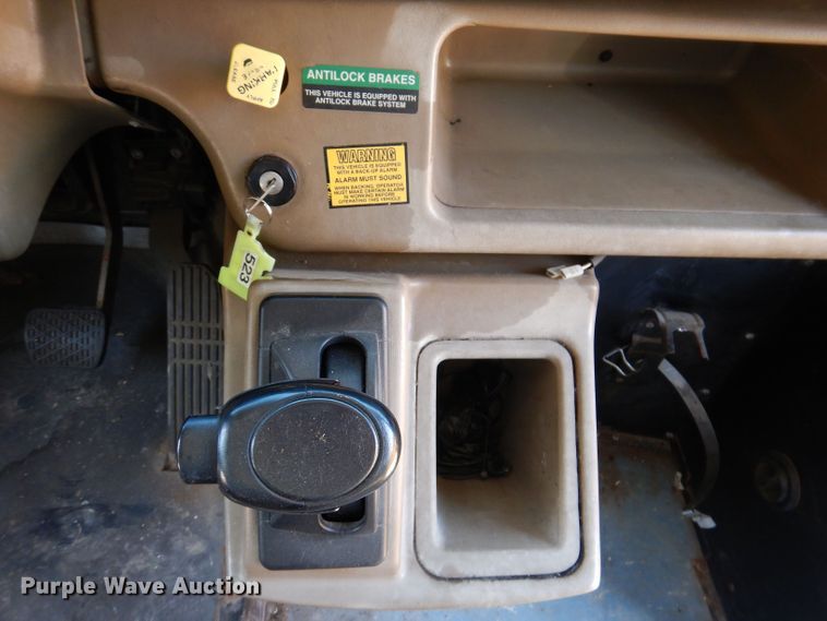 image for item JO9035 2006 Thomas FS65  school bus