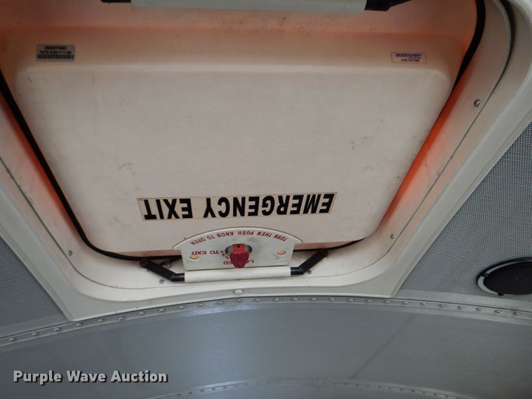 image for item JO9035 2006 Thomas FS65  school bus