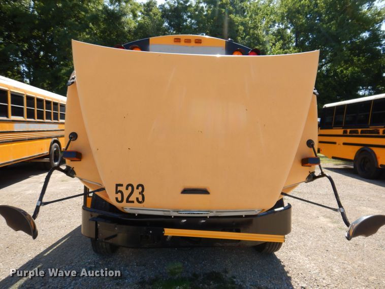 image for item JO9035 2006 Thomas FS65  school bus