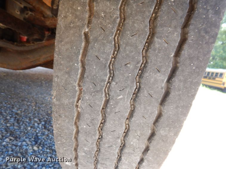 image for item JO9035 2006 Thomas FS65  school bus