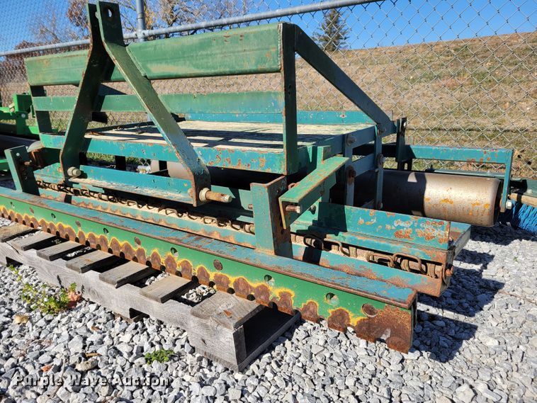 image for item JY9981 Bannerman TruPlay  field groomer