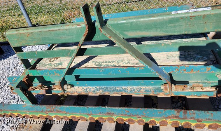 image for item JY9981 Bannerman TruPlay  field groomer