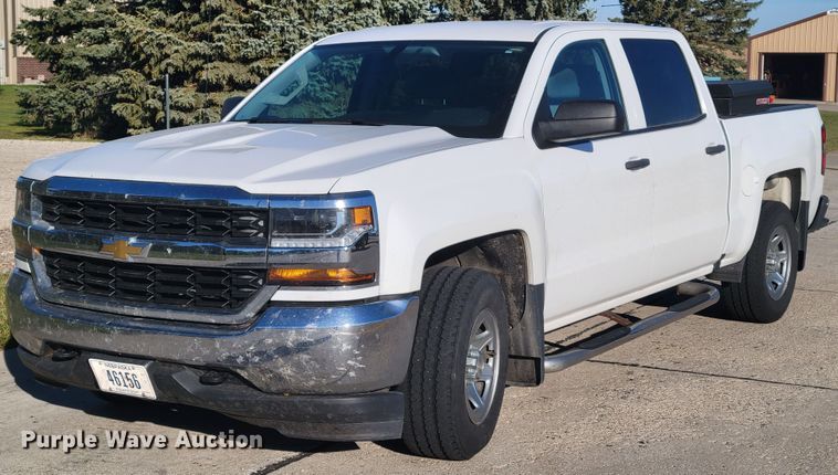 image for item JY9982 2016 Chevrolet Silverado 1500  Crew Cab pickup truck