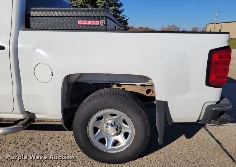 image for item JY9982 2016 Chevrolet Silverado 1500  Crew Cab pickup truck