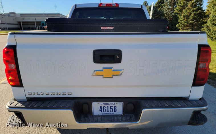 image for item JY9982 2016 Chevrolet Silverado 1500  Crew Cab pickup truck