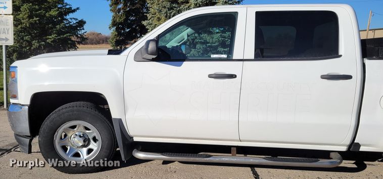 image for item JY9982 2016 Chevrolet Silverado 1500  Crew Cab pickup truck