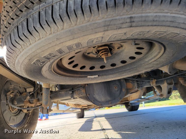 image for item JY9982 2016 Chevrolet Silverado 1500  Crew Cab pickup truck