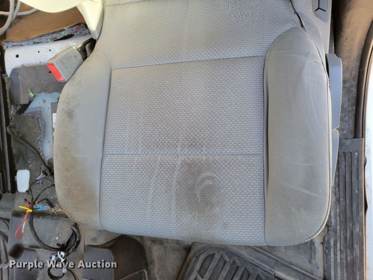 image for item JY9982 2016 Chevrolet Silverado 1500  Crew Cab pickup truck