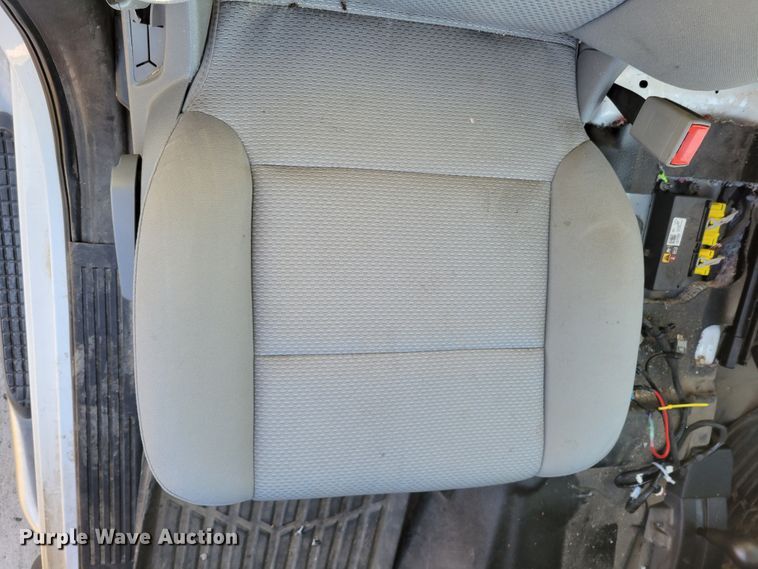 image for item JY9982 2016 Chevrolet Silverado 1500  Crew Cab pickup truck