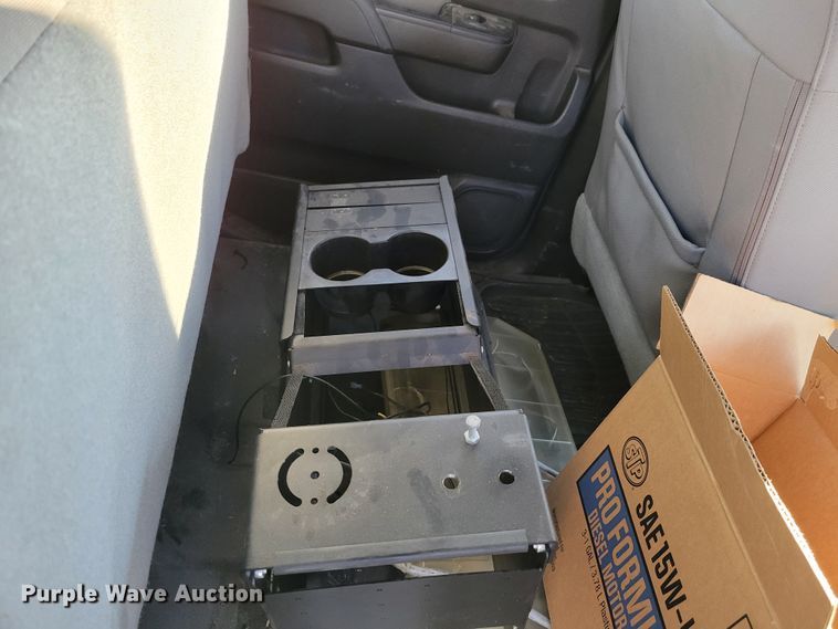 image for item JY9982 2016 Chevrolet Silverado 1500  Crew Cab pickup truck