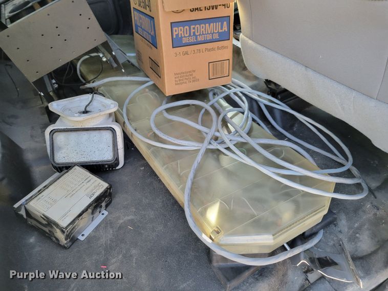 image for item JY9982 2016 Chevrolet Silverado 1500  Crew Cab pickup truck