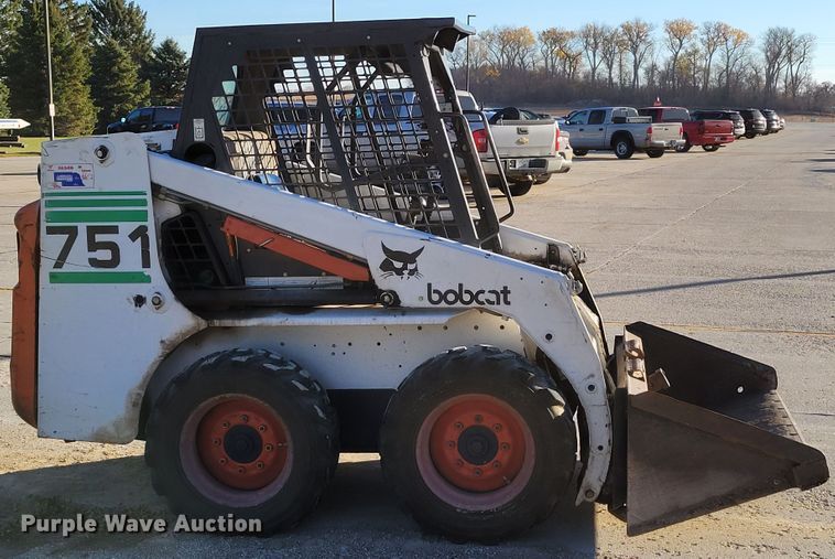 image for item JY9983 1998 Bobcat 751  skid steer loader