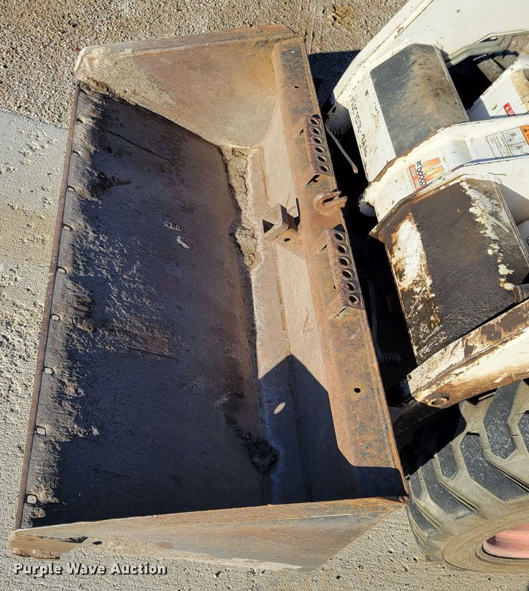 image for item JY9983 1998 Bobcat 751  skid steer loader