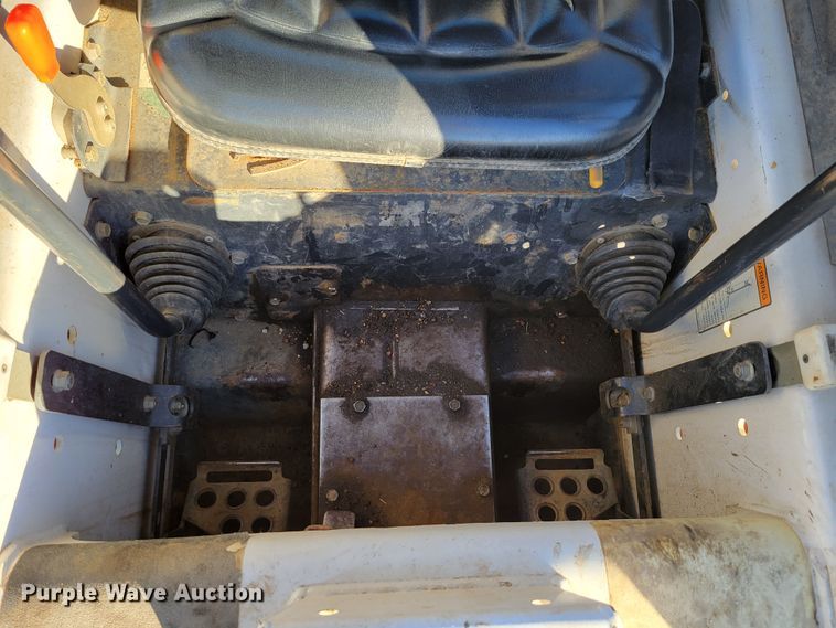 image for item JY9983 1998 Bobcat 751  skid steer loader