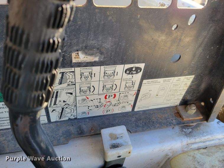 image for item JY9983 1998 Bobcat 751  skid steer loader