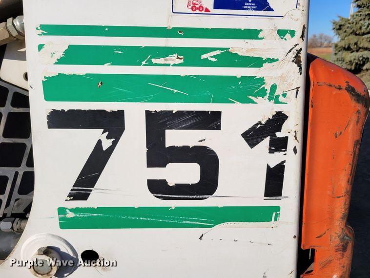 image for item JY9983 1998 Bobcat 751  skid steer loader