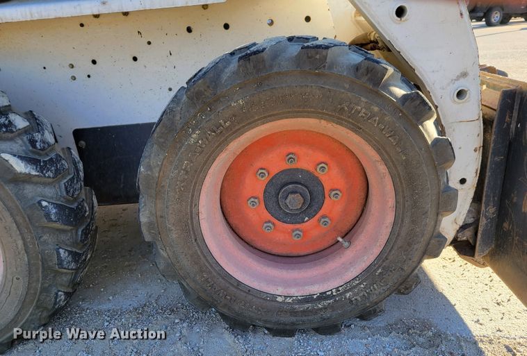 image for item JY9983 1998 Bobcat 751  skid steer loader