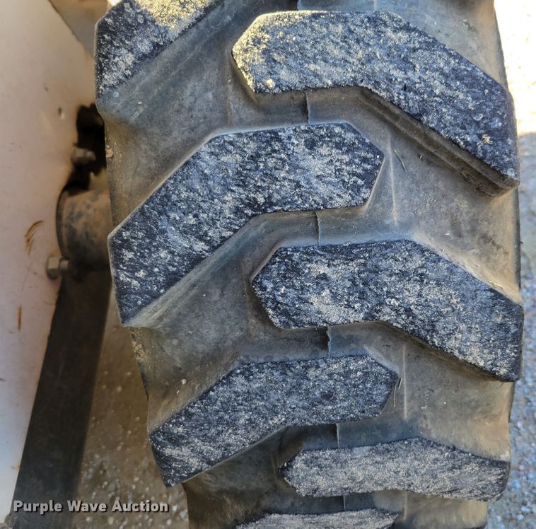 image for item JY9983 1998 Bobcat 751  skid steer loader