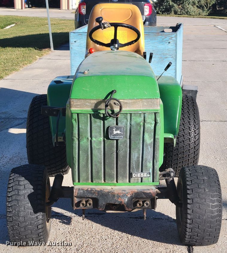 image for item JY9984 1989 John Deere 430  tractor