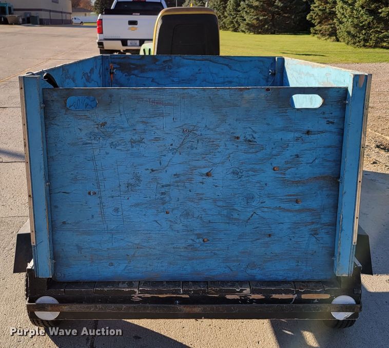 image for item JY9984 1989 John Deere 430  tractor