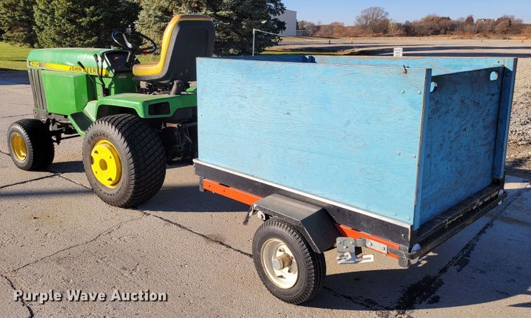 image for item JY9984 1989 John Deere 430  tractor