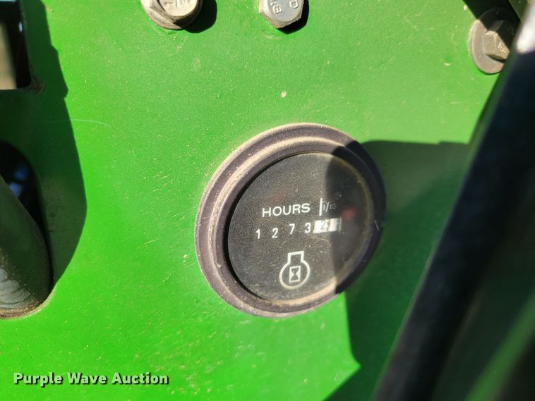 image for item JY9984 1989 John Deere 430  tractor