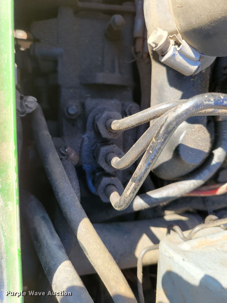 image for item JY9984 1989 John Deere 430  tractor