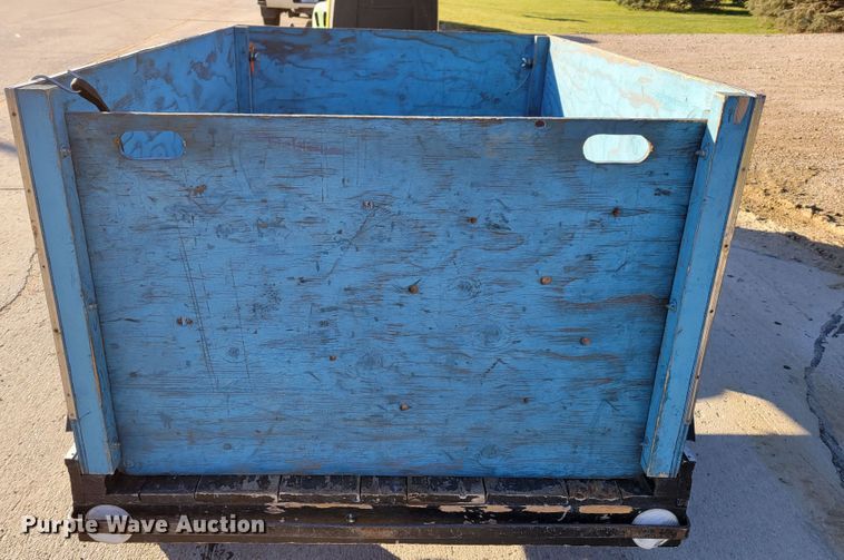 image for item JY9984 1989 John Deere 430  tractor