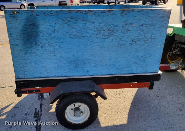 image for item JY9984 1989 John Deere 430  tractor