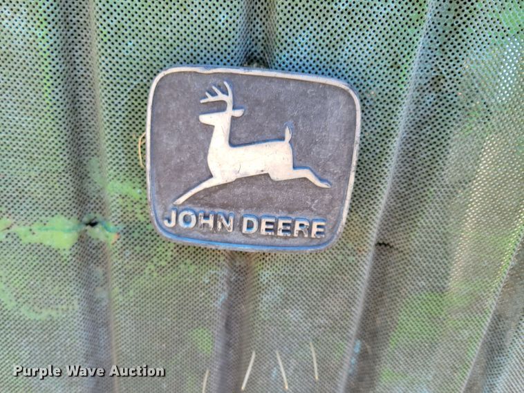 image for item JY9984 1989 John Deere 430  tractor