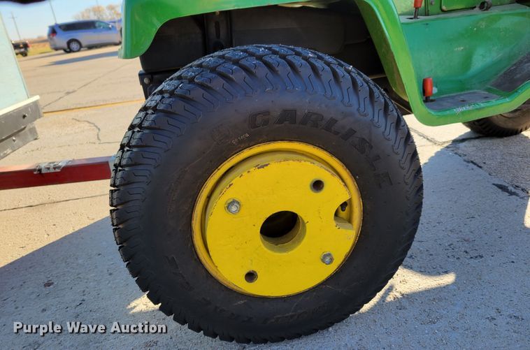 image for item JY9984 1989 John Deere 430  tractor