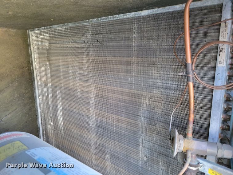 image for item JZ9005 (2) AAON Inc AC units