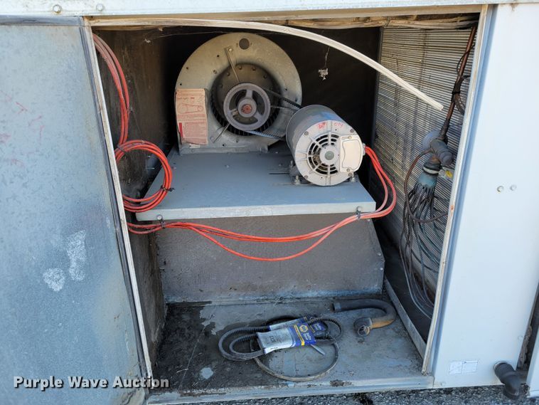 image for item JZ9005 (2) AAON Inc AC units