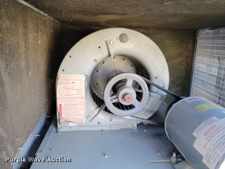 image for item JZ9005 (2) AAON Inc AC units